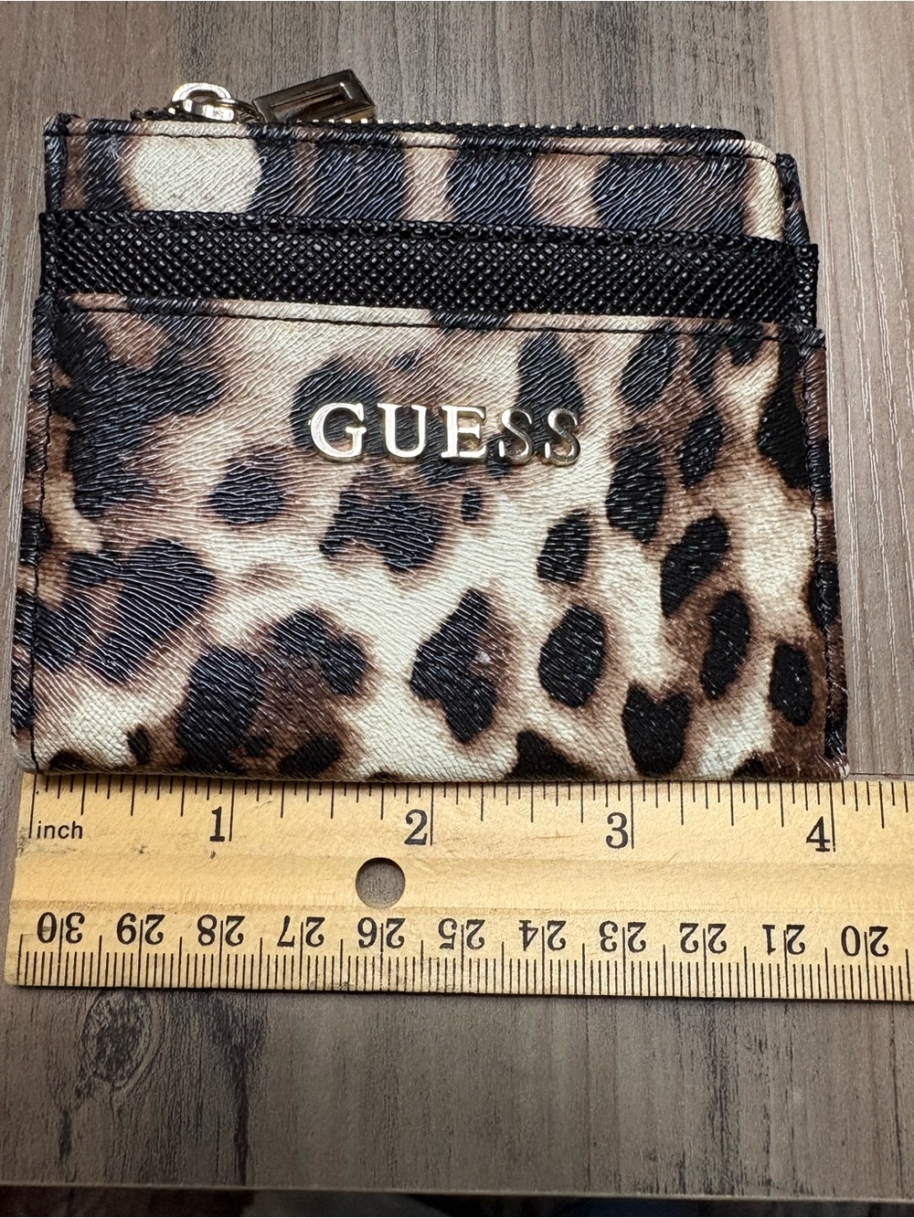 GUESS Leopard Print Card ID Holder Coin Wallet in Animal Y2K vibe - Picture 2 of 7